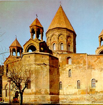 Etchmiadzin faade sud ouest